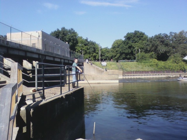 allagan dam near Bloomingdale